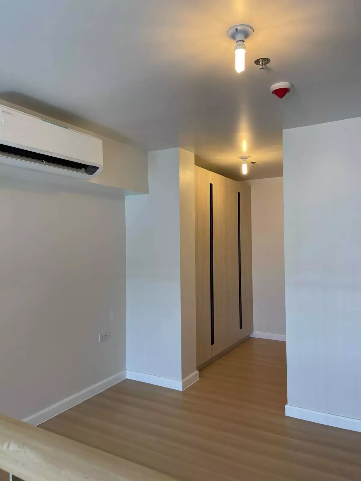 Mandani Bay Suites 1 BR Loft  - photo 3
