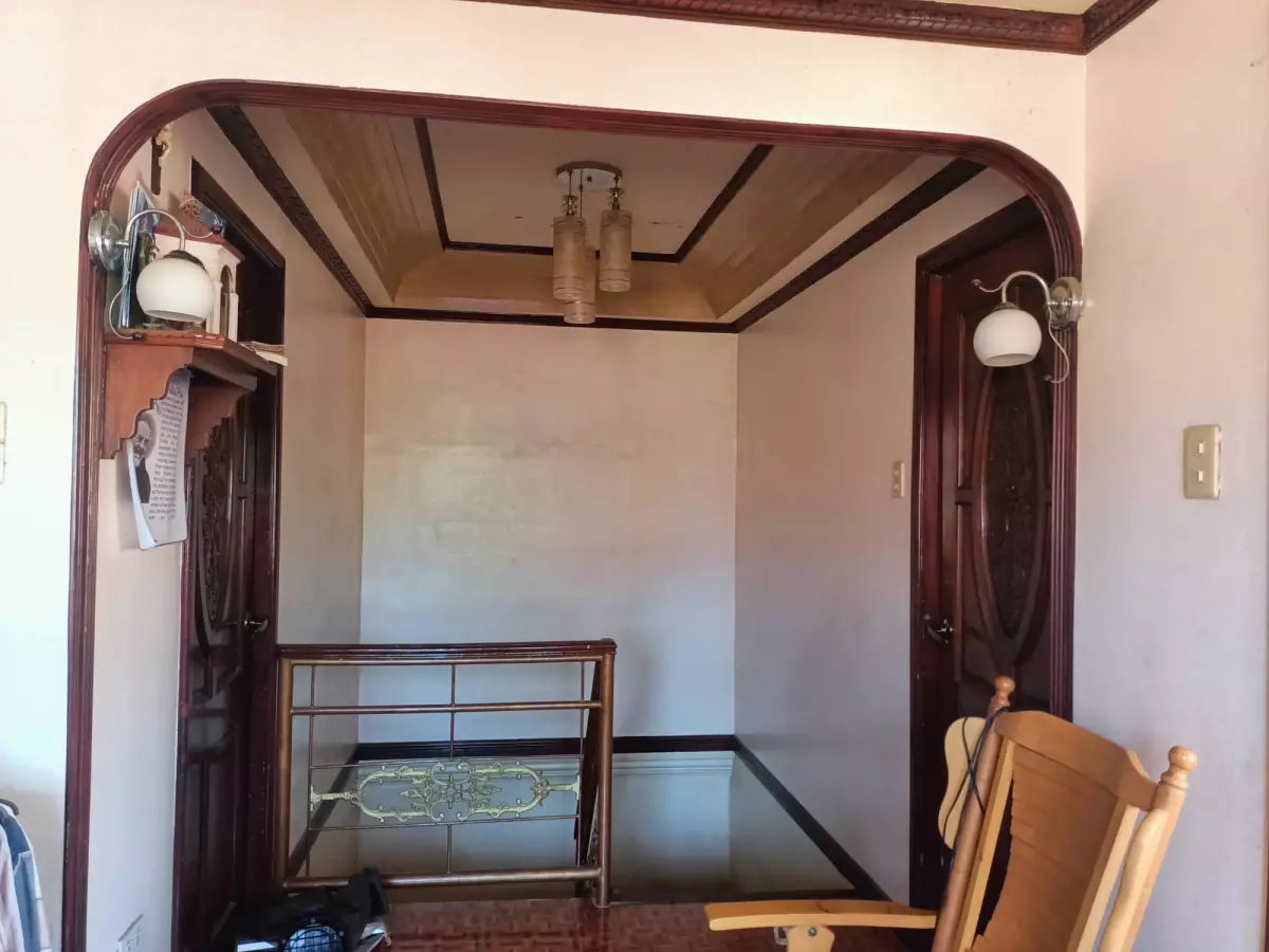 House and Lot inside Subdivision — House and Lot in Minglanilla, Cebu, Philippines — Photo 5
