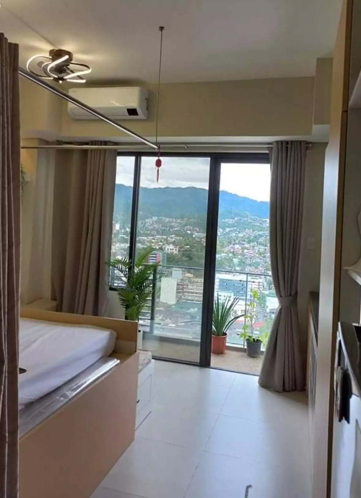 Open photo 12 of 13 — Studio Unit for Rent in Baseline Premier Condo, Cebu City