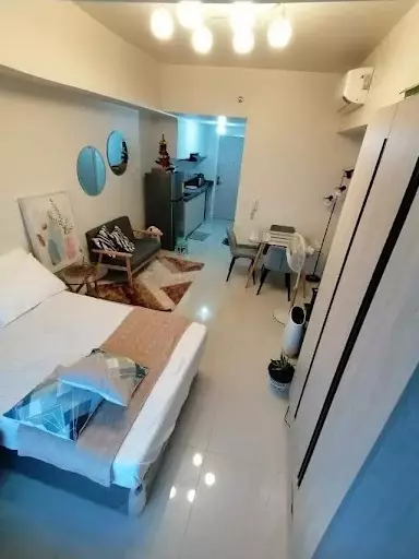 Studio at Mandani Bay — Studio in Mandaue City, Cebu, Philippines — Photo 4