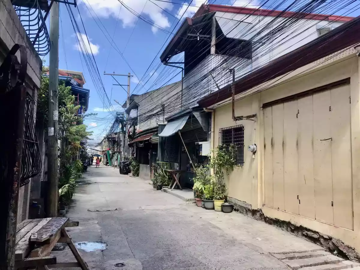 Boarding House and Lot for Sale - photo 2