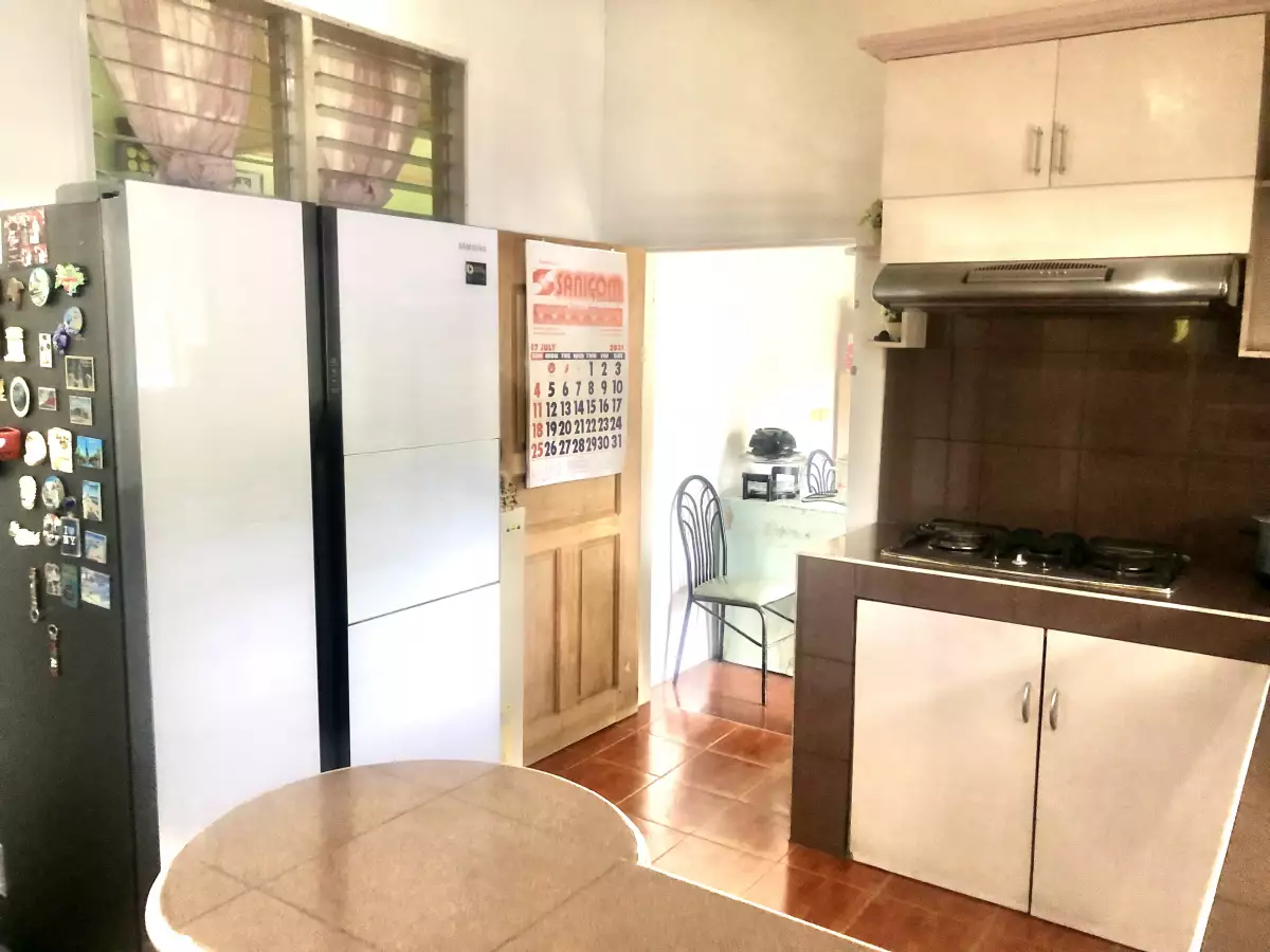 Sta Theresesita Brgy. San Isidro Geneneral Santos City - photo 6