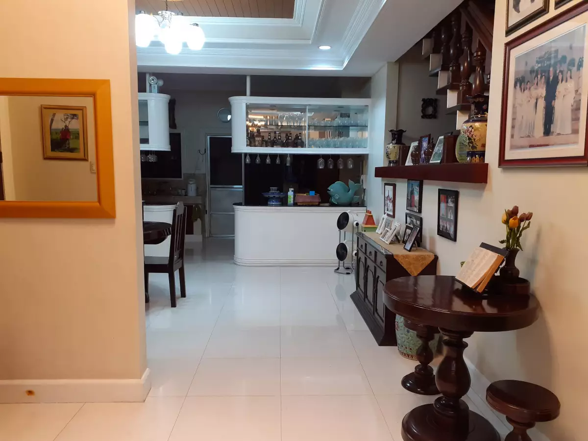 2 house and Lot corner ( mag atbang ) - photo 3