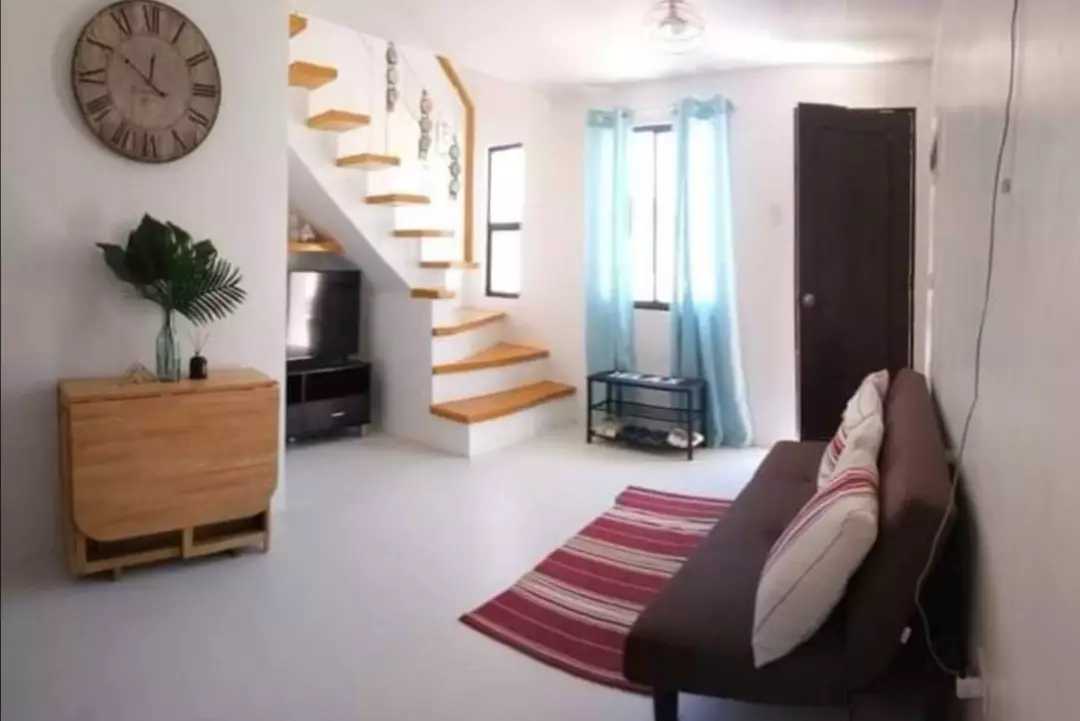 Carcar City Townhouse For Rent  - photo 2