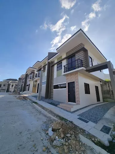 For assume duplex Minglanilla Highlands