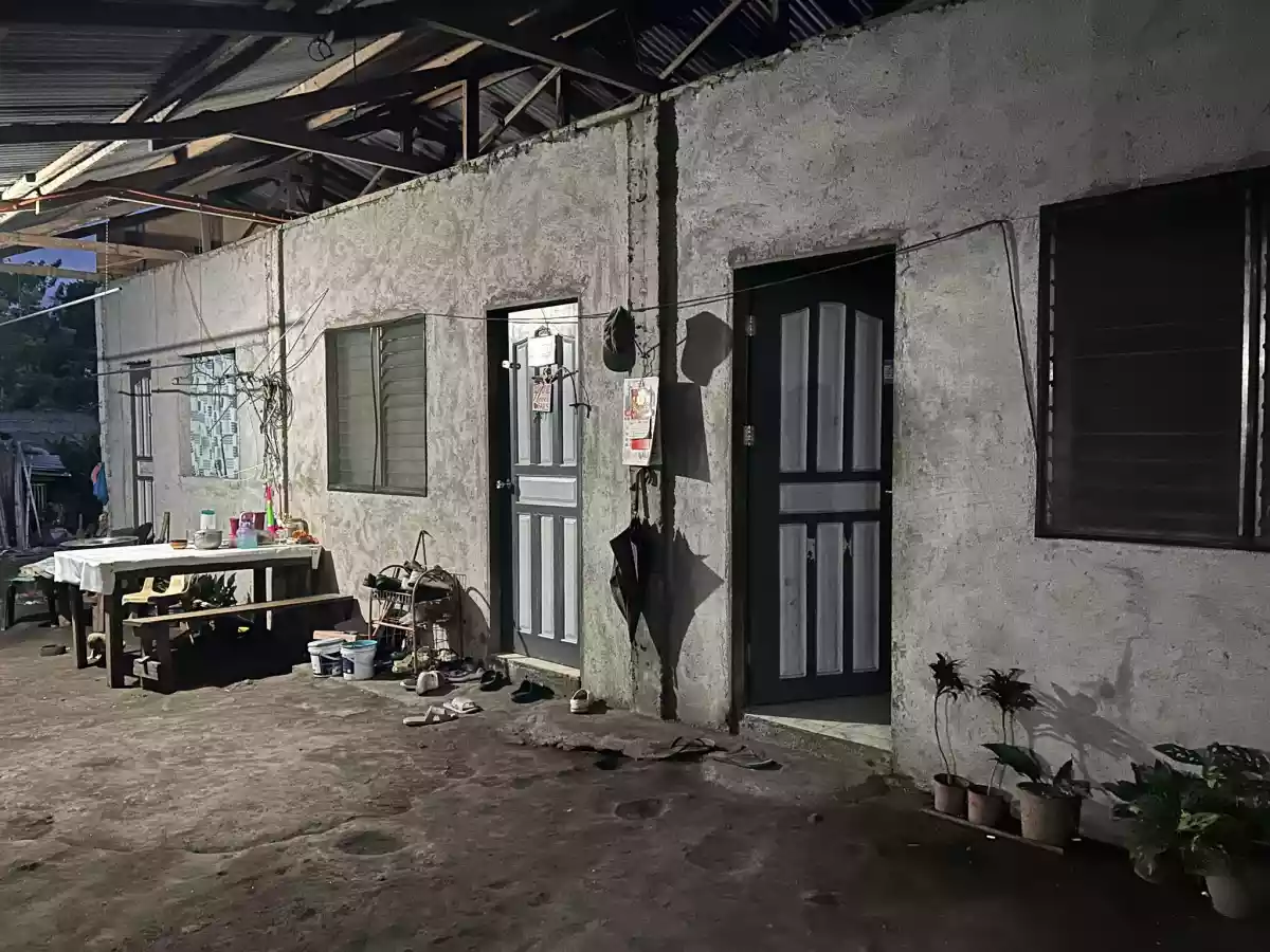 Land w/ 3 Rooms (Apartment) - photo 3