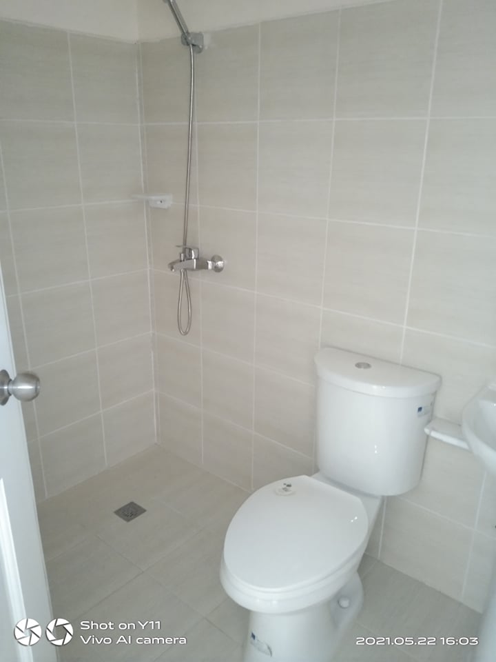 Open photo 15 of 21 — For RENT/ FOR ASSUME 3 BEDROOM CORNER UNIT ALBERLYN TALISAY CEBU READYTO MOVE IN 