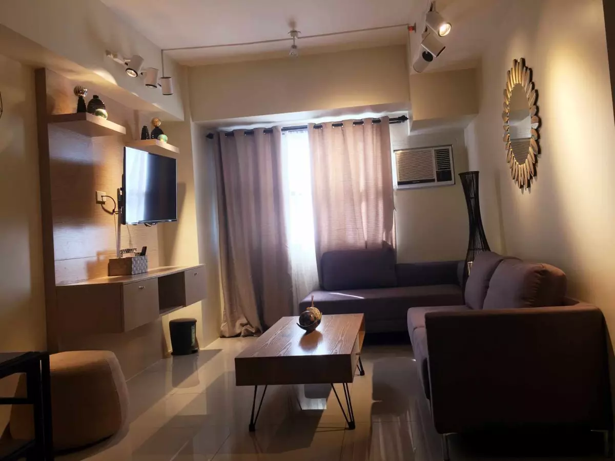 2 BEDROOM UNIT For Sale in Horizon 101 Cebu City. — 2 Bedrooms in Cogon Ramos, Cebu City, Cebu — Photo 6