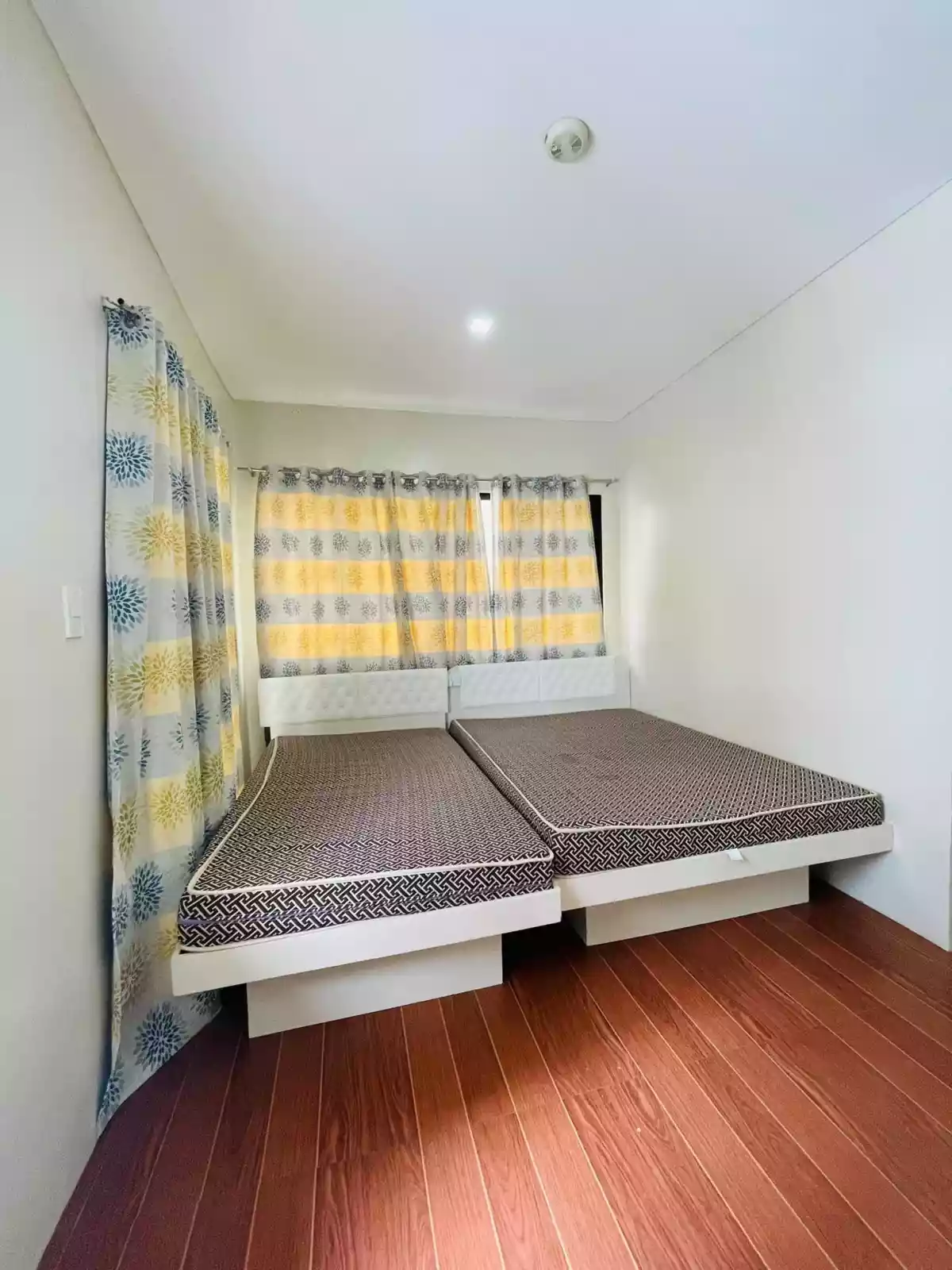 4 Bedrooms single attached house for rent in Canduman Mandaue City Cebu. Near Ateneo De Cebu — House and Lot in Mandaue City, Cebu, Philippines — Photo 4