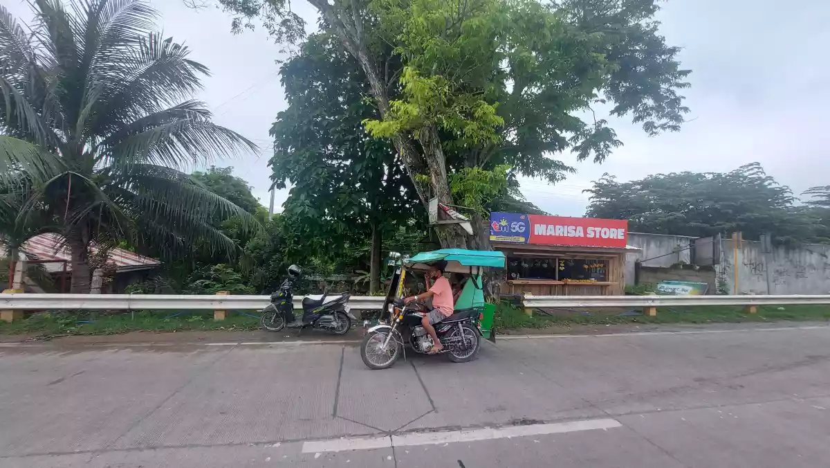 Commercial lot for sale