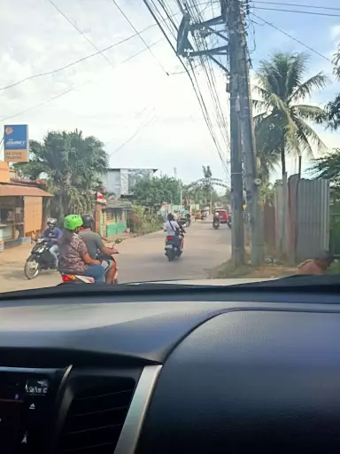 Lot For Rent Ideal for Warehouse in Talisay - photo 3