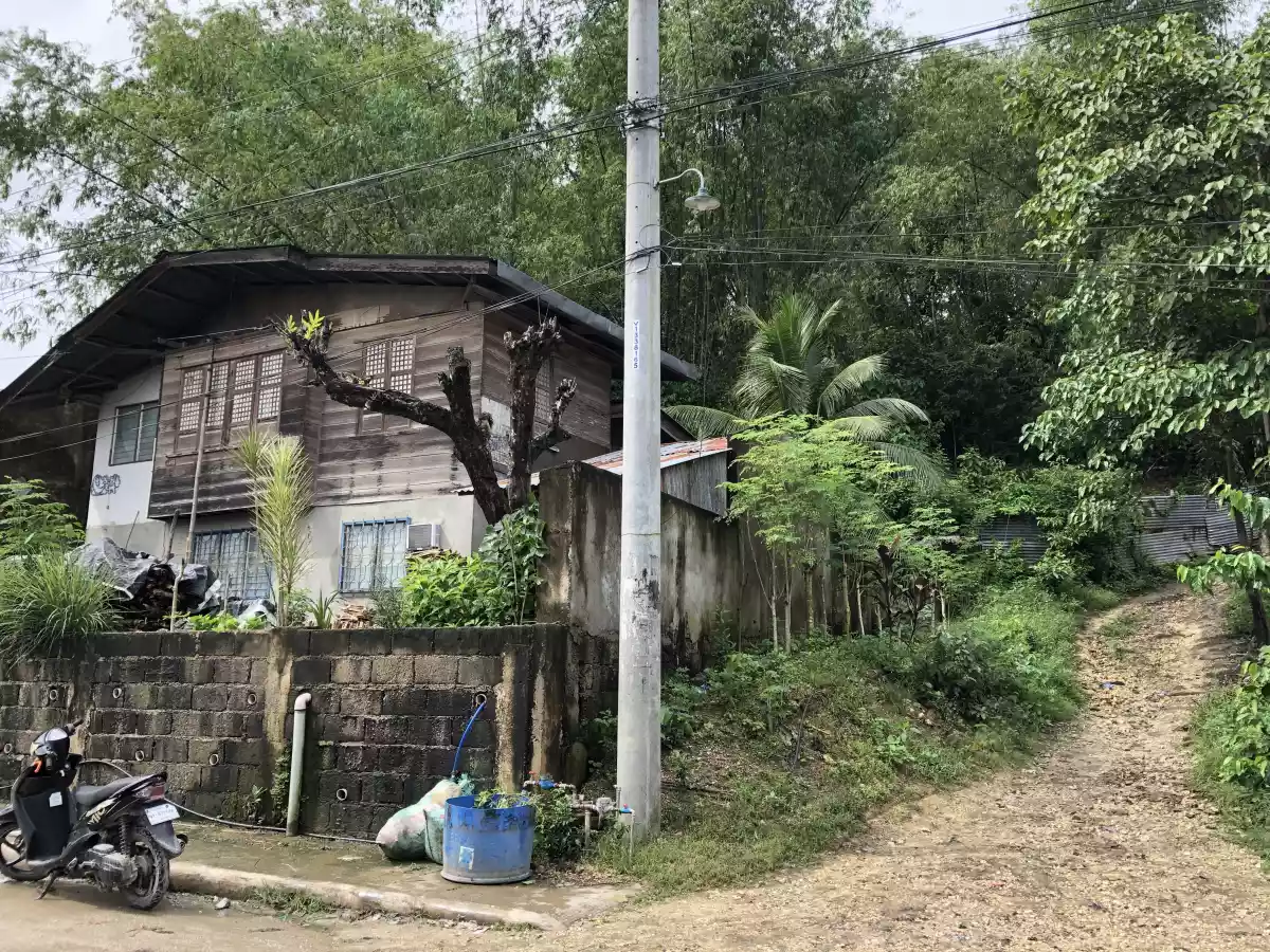 Lot for Sale Ideal for Warehouse or Residential - photo 5