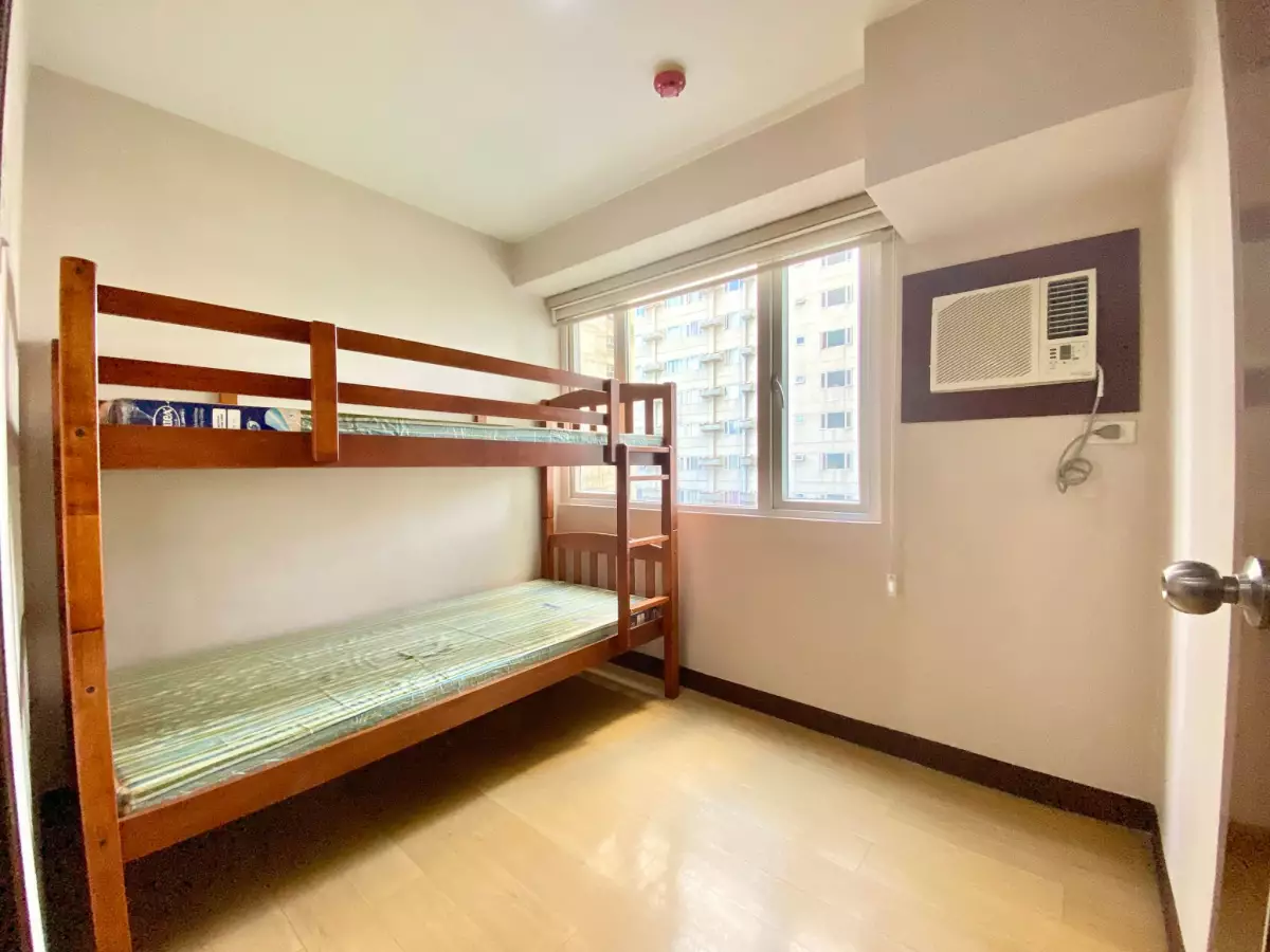 3BR FURNISHED UNIT FOR SALE at Ridgewood Towers near BGC — 3 Bedrooms in Carlos P. Garcia Avenue, Taguig, Metro Manila — Photo 3