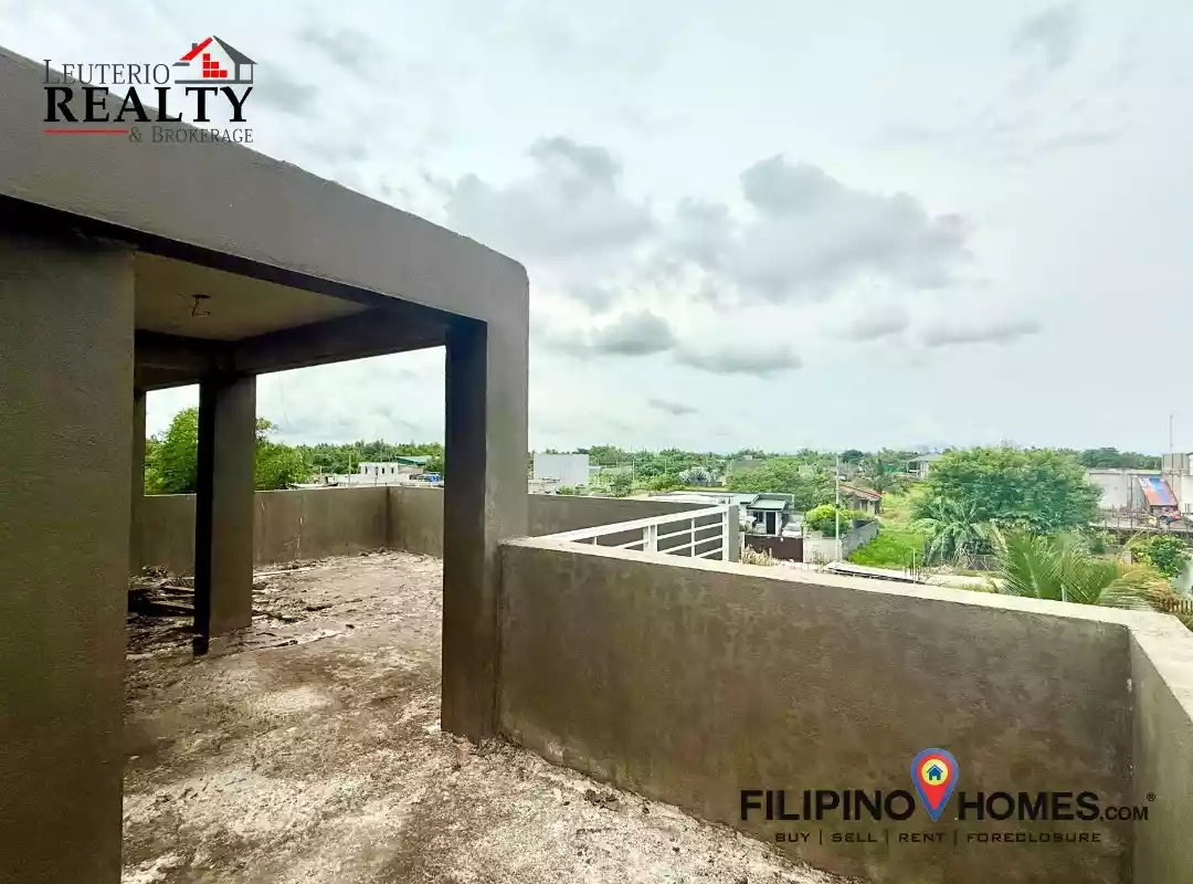 3-Storey Modern House with Rooftop Kitchen - photo 5