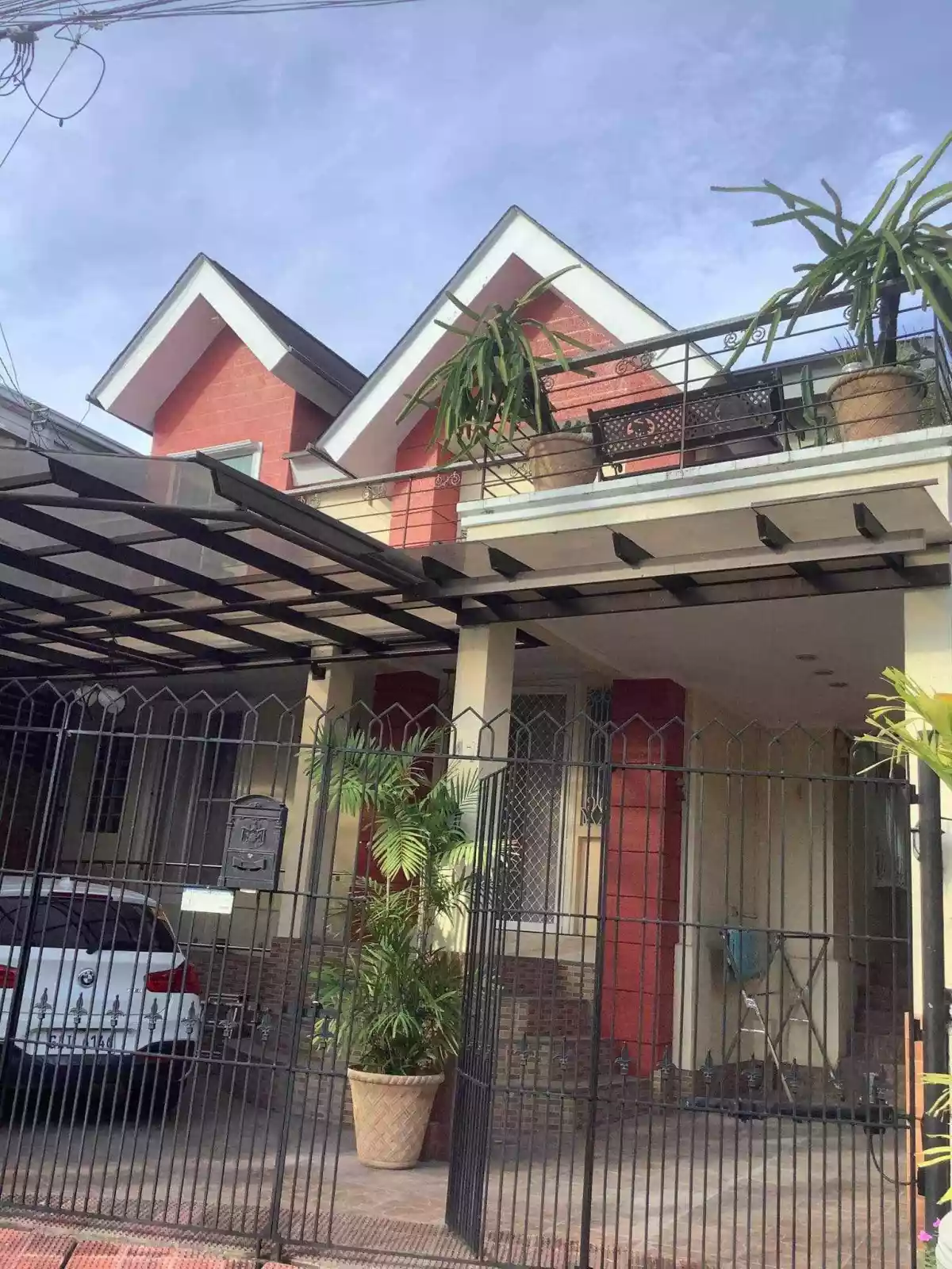 House for Sale Inside Subdivision in Guadalupe Clean Title - photo 2