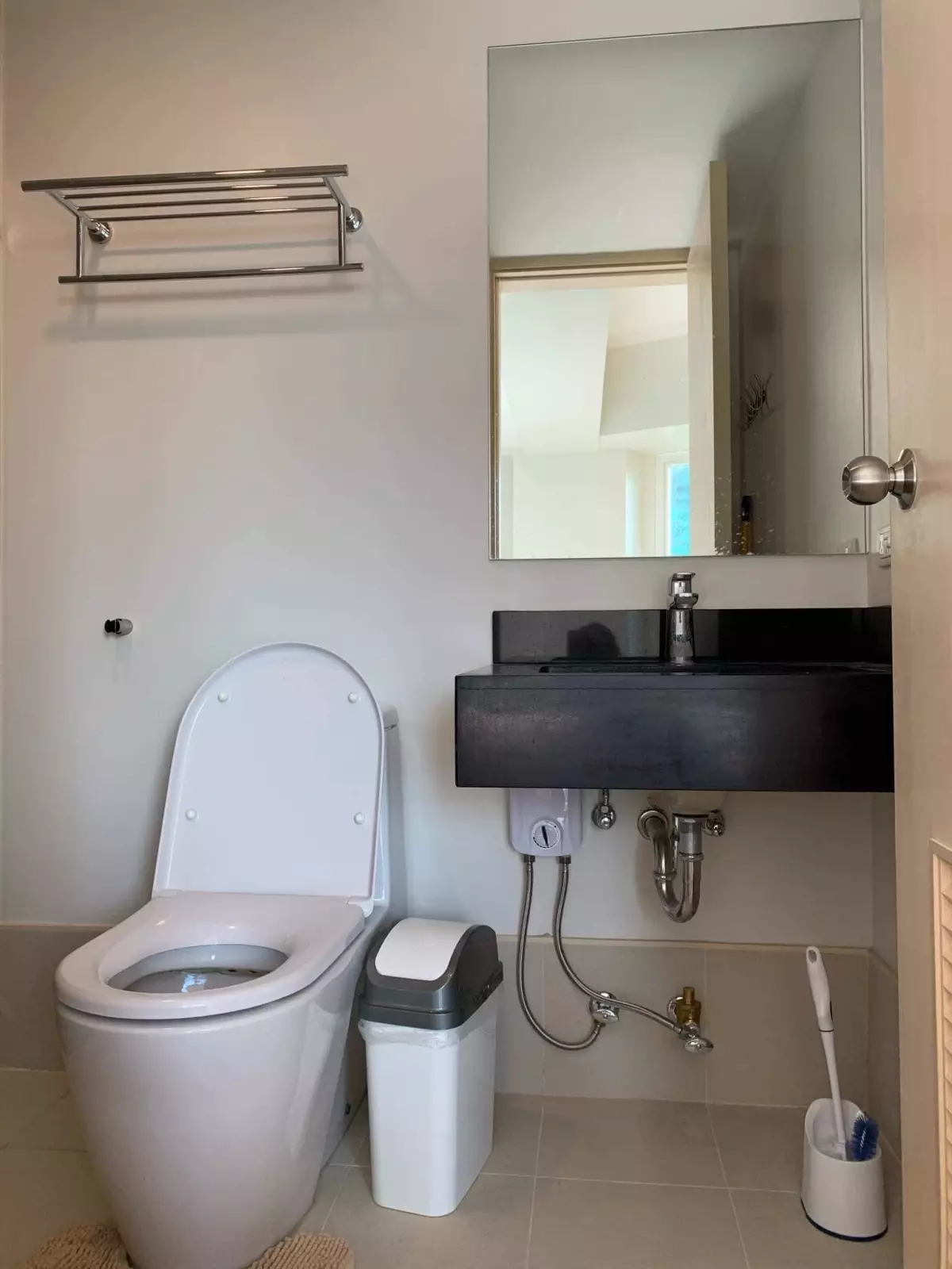 Open photo 15 of 19 — Solinea Cebu 1 bedroom