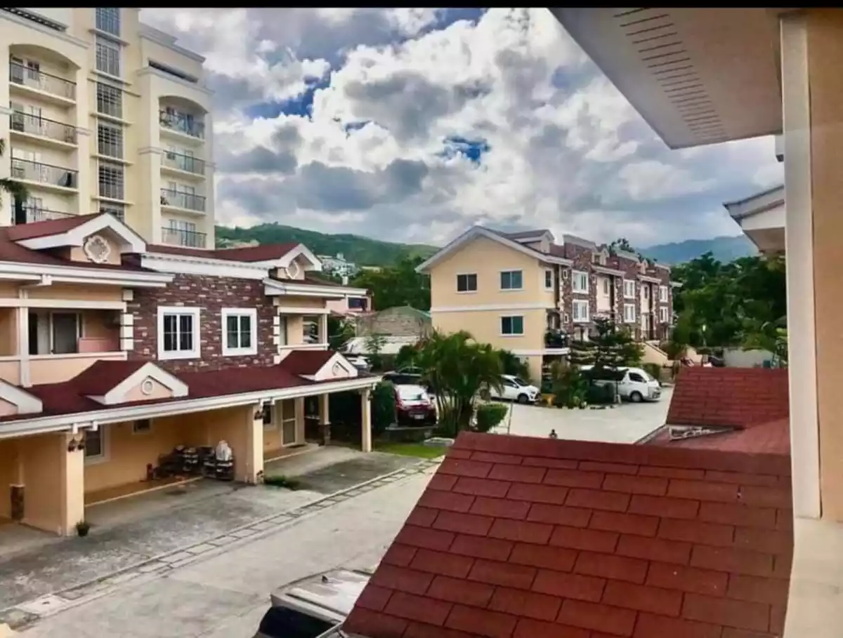 Townhouse For Sale — Townhouse in Gervacio Quijada Street, Cebu City, Cebu — Photo 5