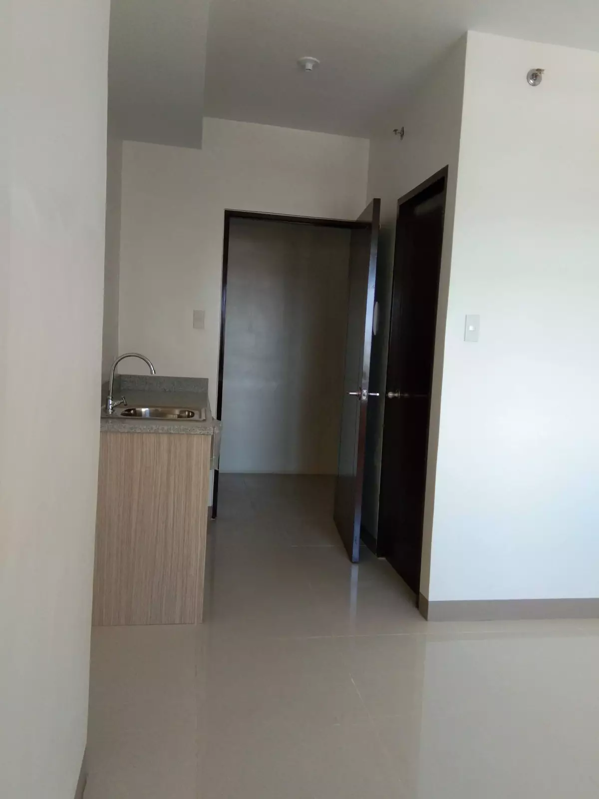 RFO studio unit in Cebu City - photo 4