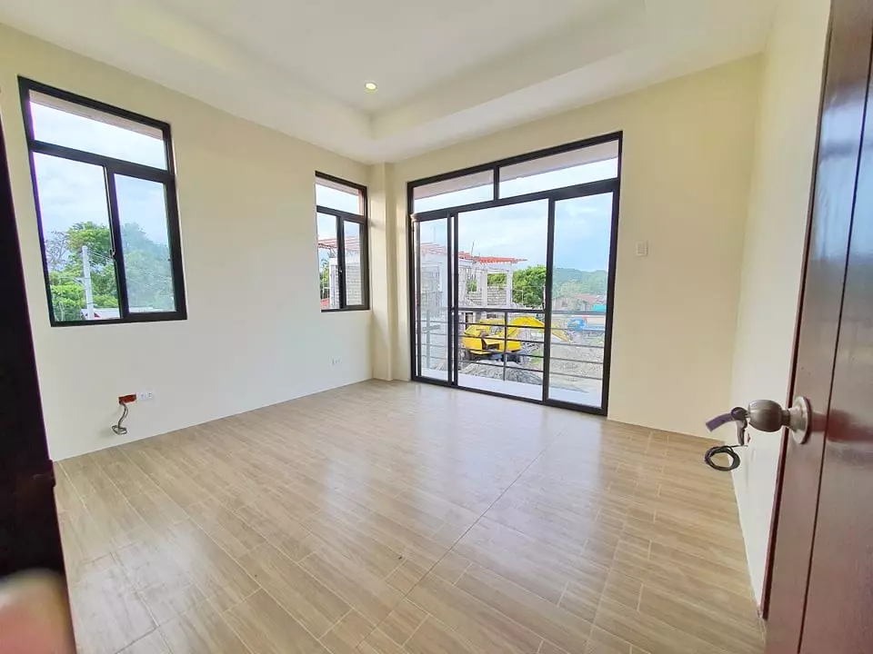 House and Lot OLIVEWOOD Model in Pooc Talisay - photo 5