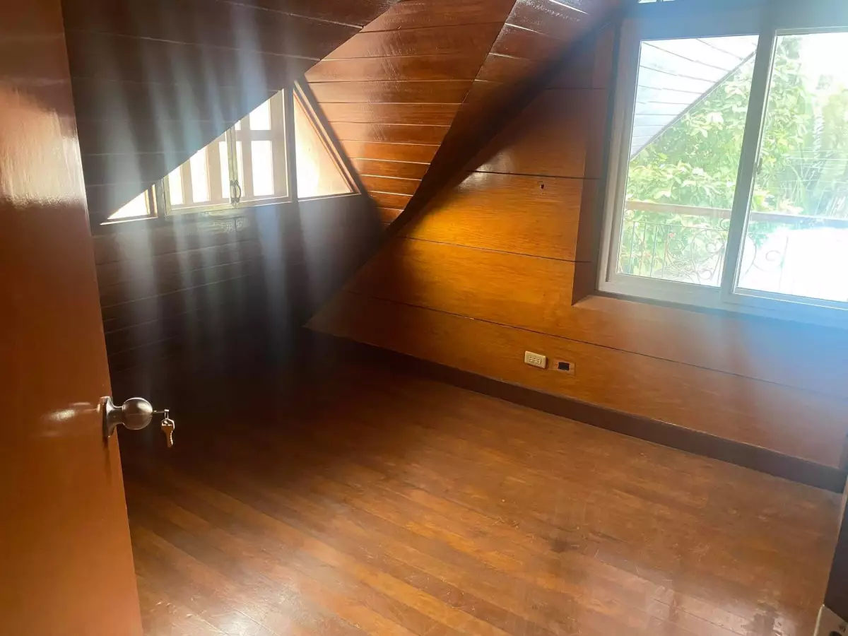 House and Lot in Tisa Hills - photo 4