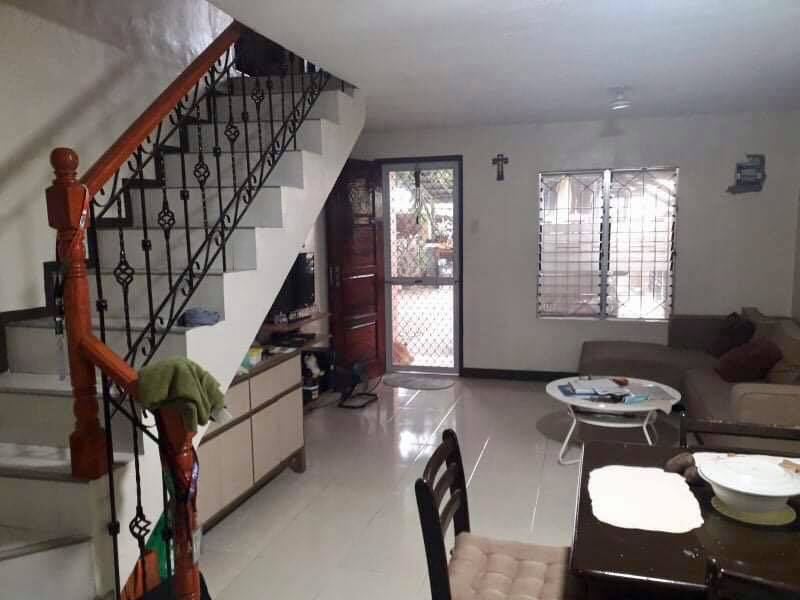 3Bedroom Corner House For Sale Deca Homes Mandaue Cebu - photo 4