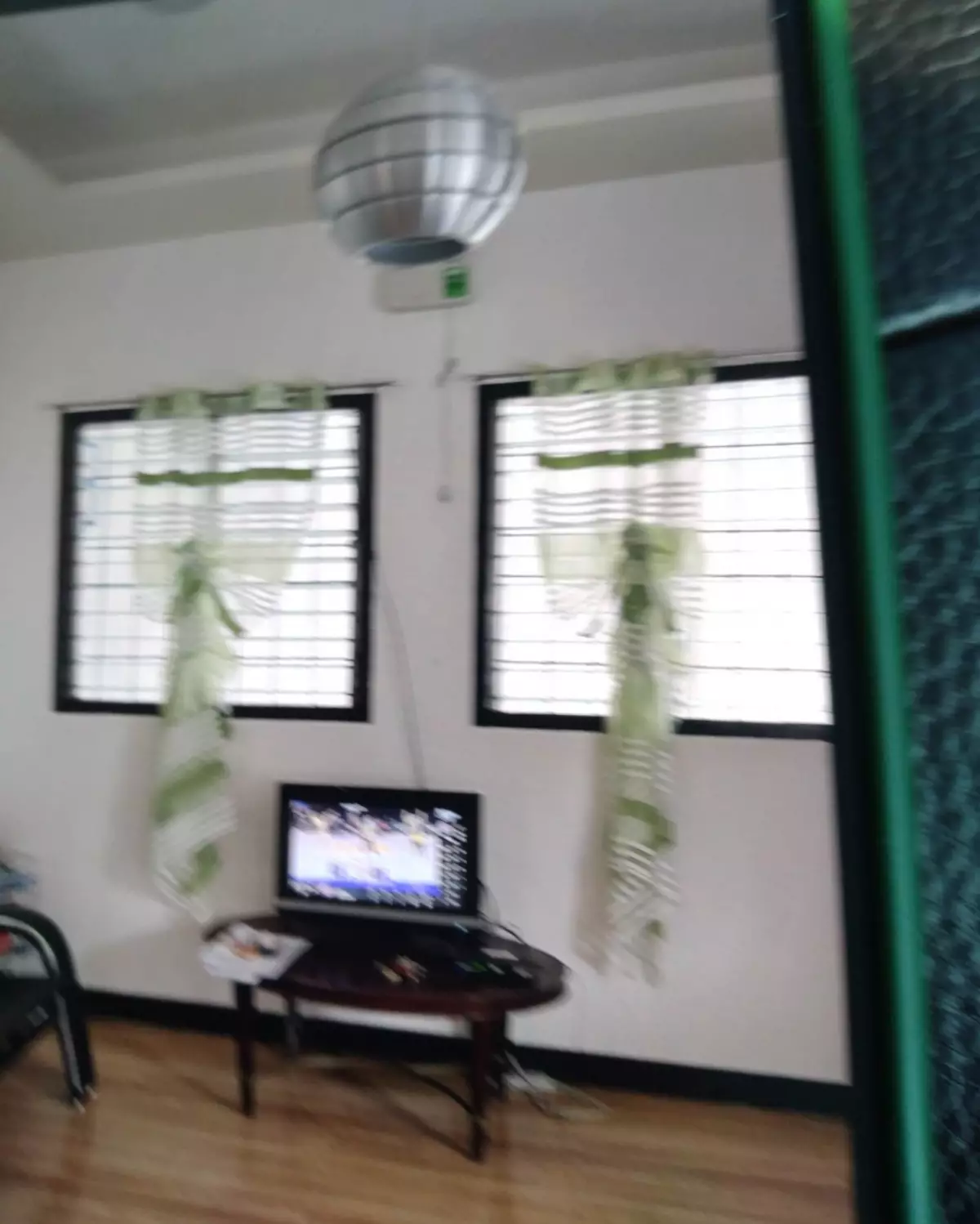 House and Lot for sale fully furnished 110sqm clean title - photo 2