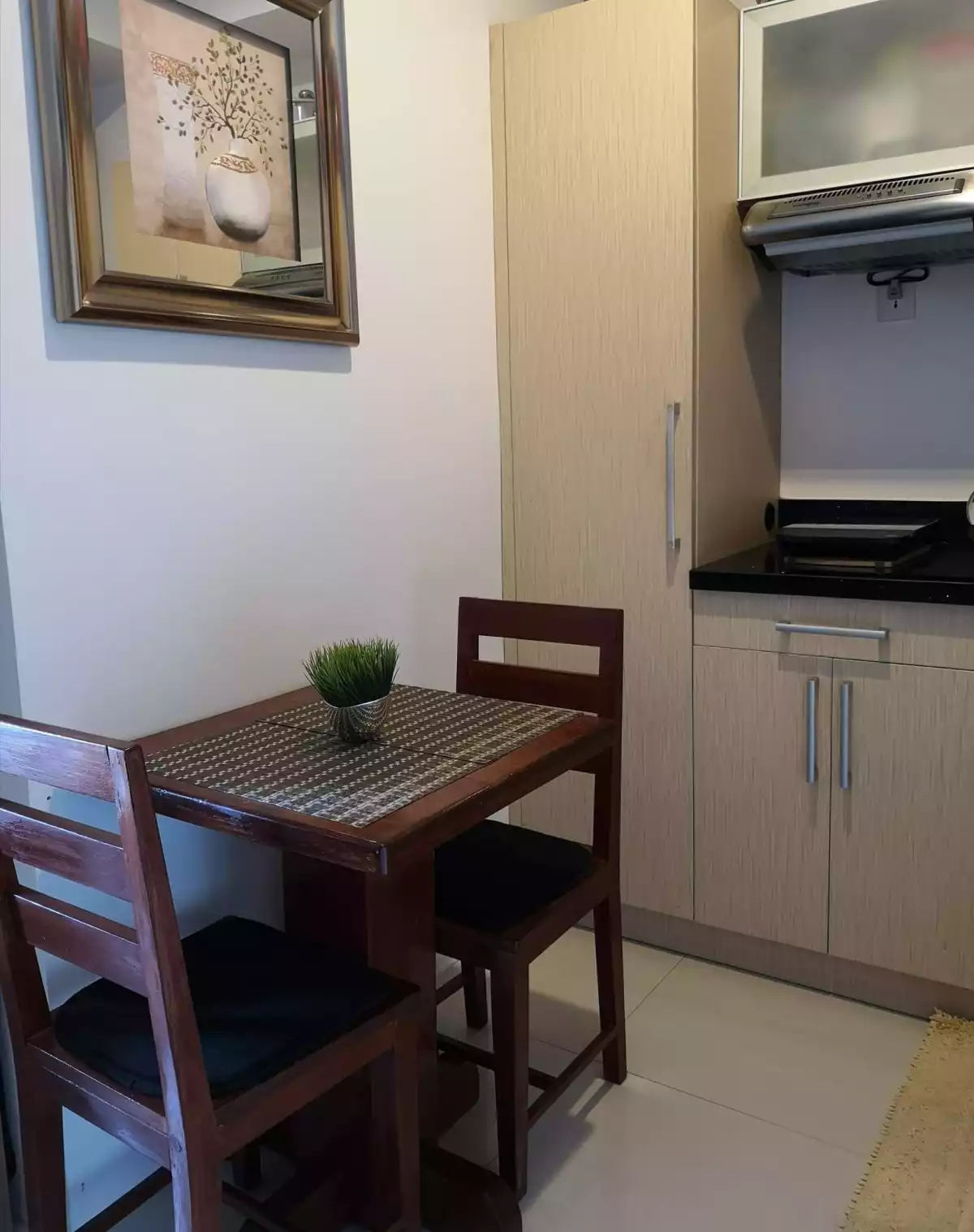 Lot 8 1br for rent — Studio in P. Almendras Street, Cebu City, Central Visayas — Photo 4