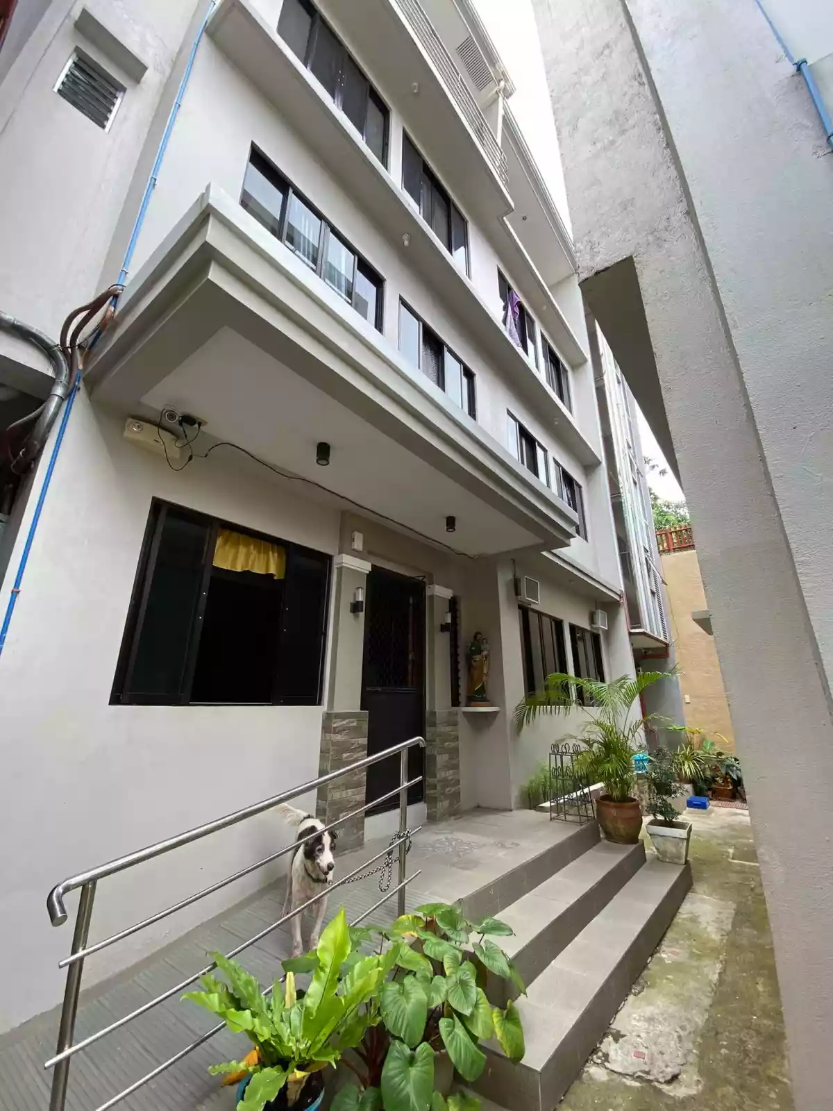BOARDING HOUSE/RESIDENTIAL BLDG FOR SALE - photo 3