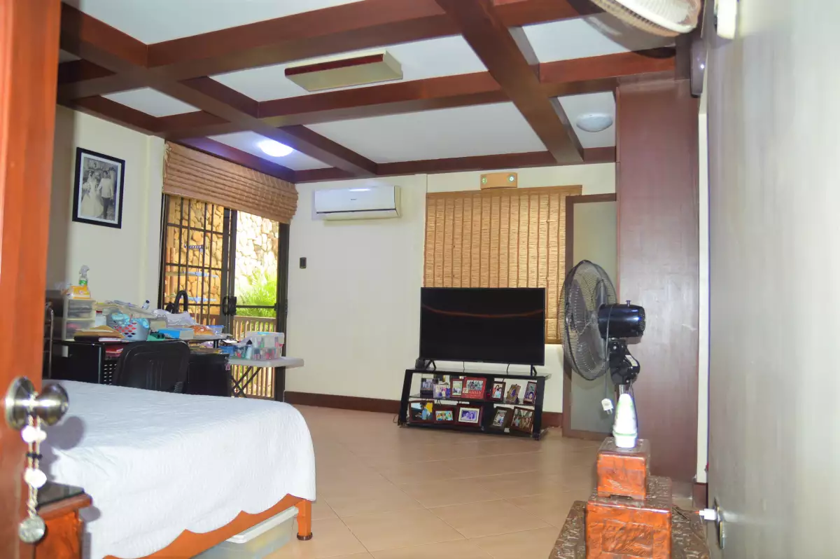 Garden Ridge house for SALE Cabancalan Mandaue City - photo 2