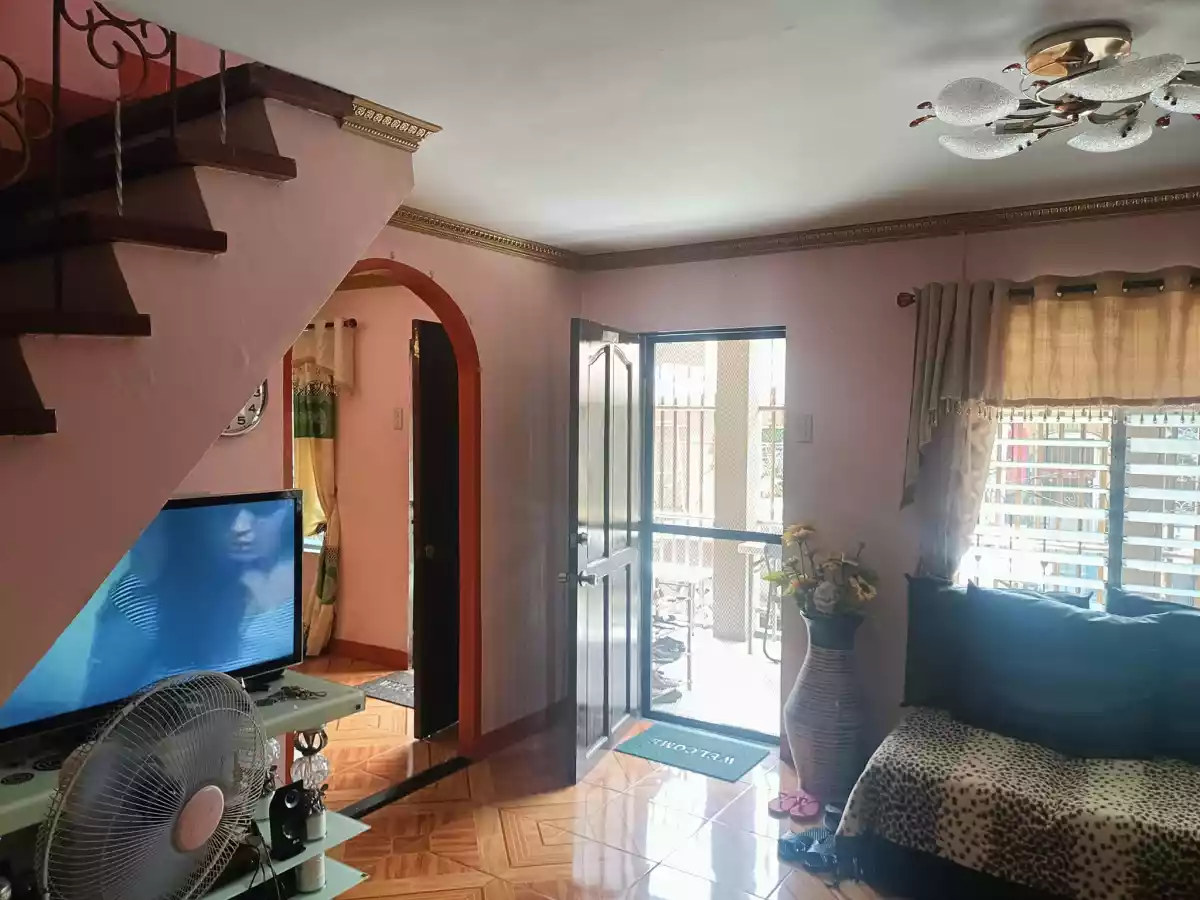 DECA 2 Combined Units — House and Lot in Cebu, Philippines — Photo 3