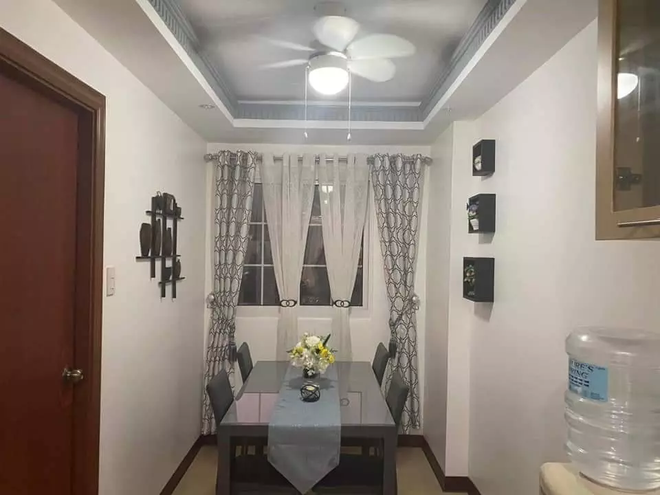 Furnished Two Bedrooms Unit with Balcony in Apple One Banawa - photo 7