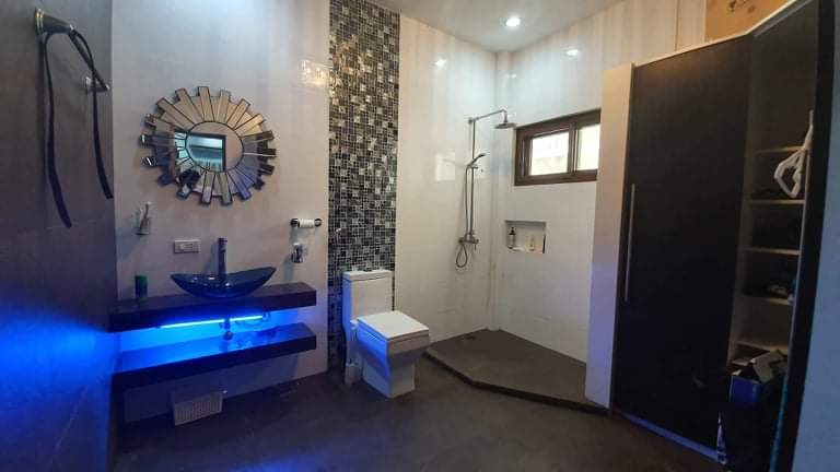 Open photo 12 of 20 — HOUSE & LOT FOR SALE‼ï¸
