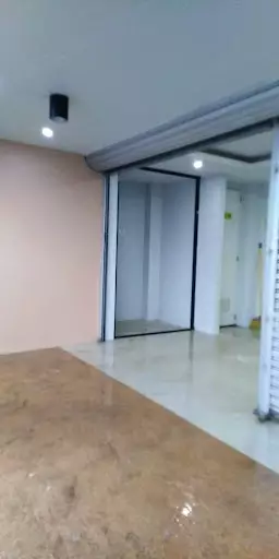 Commercial space for rent — Building in Minglanilla, Cebu, Philippines — Photo 3