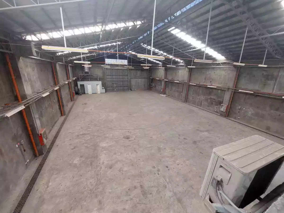 FOR SALE or RENT — Warehouse in Araneta Avenue, Bacolod, Negros Occidental — Photo 3