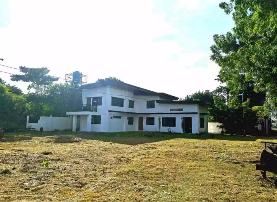 TWO-STOREY HOUSE FOR RENT - photo 2