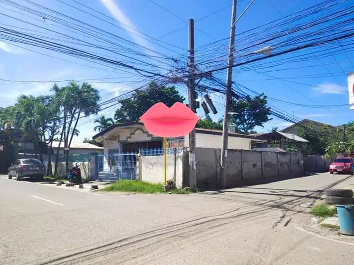 For sale Commercial Lot with house