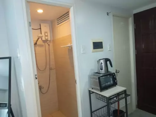La Guardia Flats Condo For Sale!! - photo 4