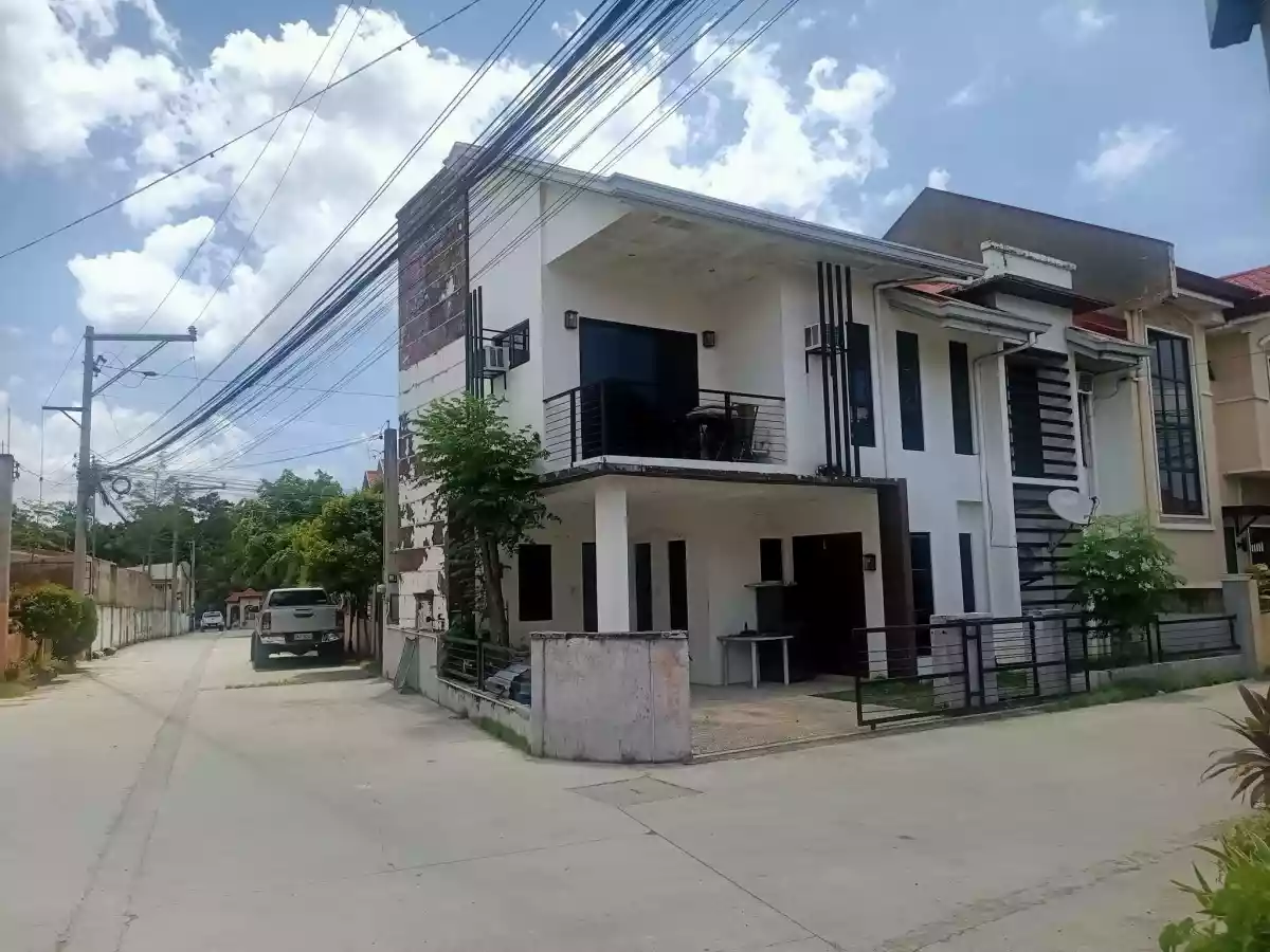 Open photo 20 of 21 — SEMI FURNISHED HOUSE  AND LOT IN TAYUD LILOAN FOR SALE