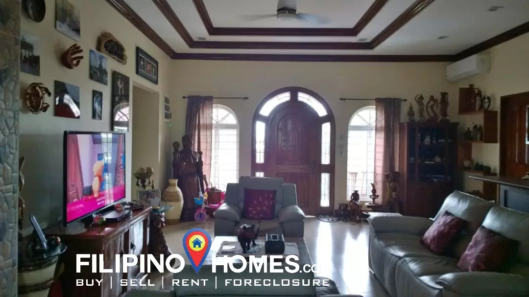Mediterranean House & Lot for Sales in Naga City - photo 5