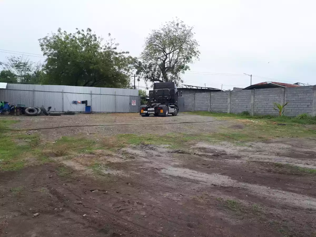 Commercial Property - photo 5