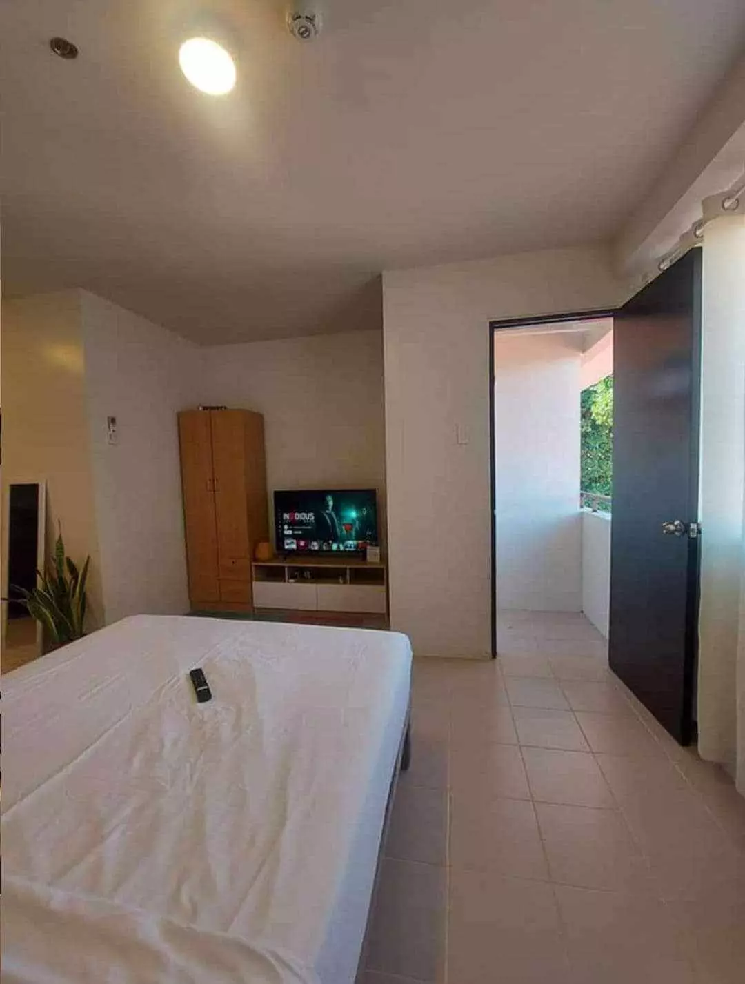 STUDIO UNIT CONDO FOR RENT — Studio in Lapu-Lapu City, Cebu, Philippines — Photo 3