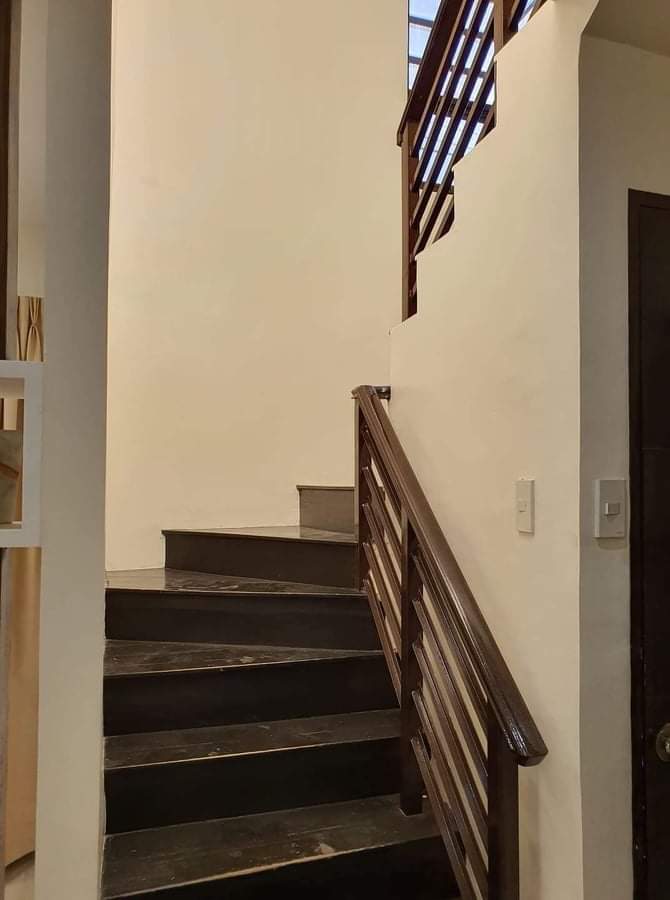 For Rent House and Lot - photo 2