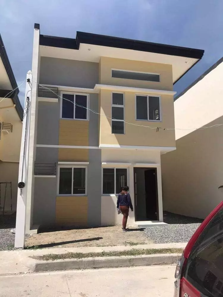 For Assume (RFO): Florentine Unit Diamond Heights — House and Lot in Buhangin, Davao City, Davao del Sur — Photo 3