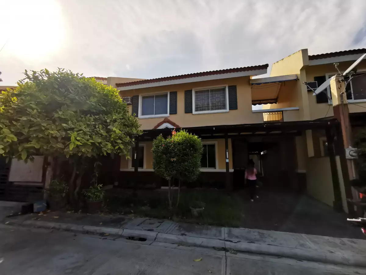2 bedrooms House and Lot at Camella Gensan 