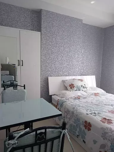 Open photo 11 of 55 — Studio unit 