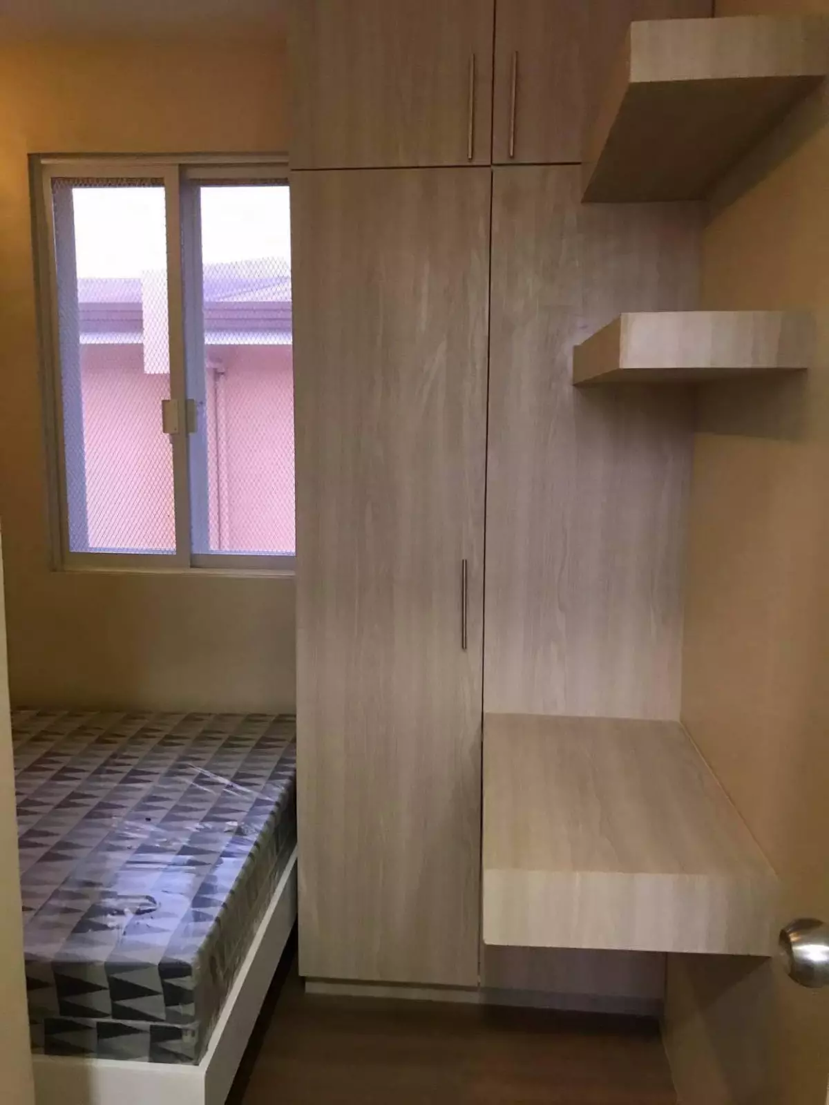Open photo 15 of 16 — LESSANDRA TOWNHOUSE FOR RENT