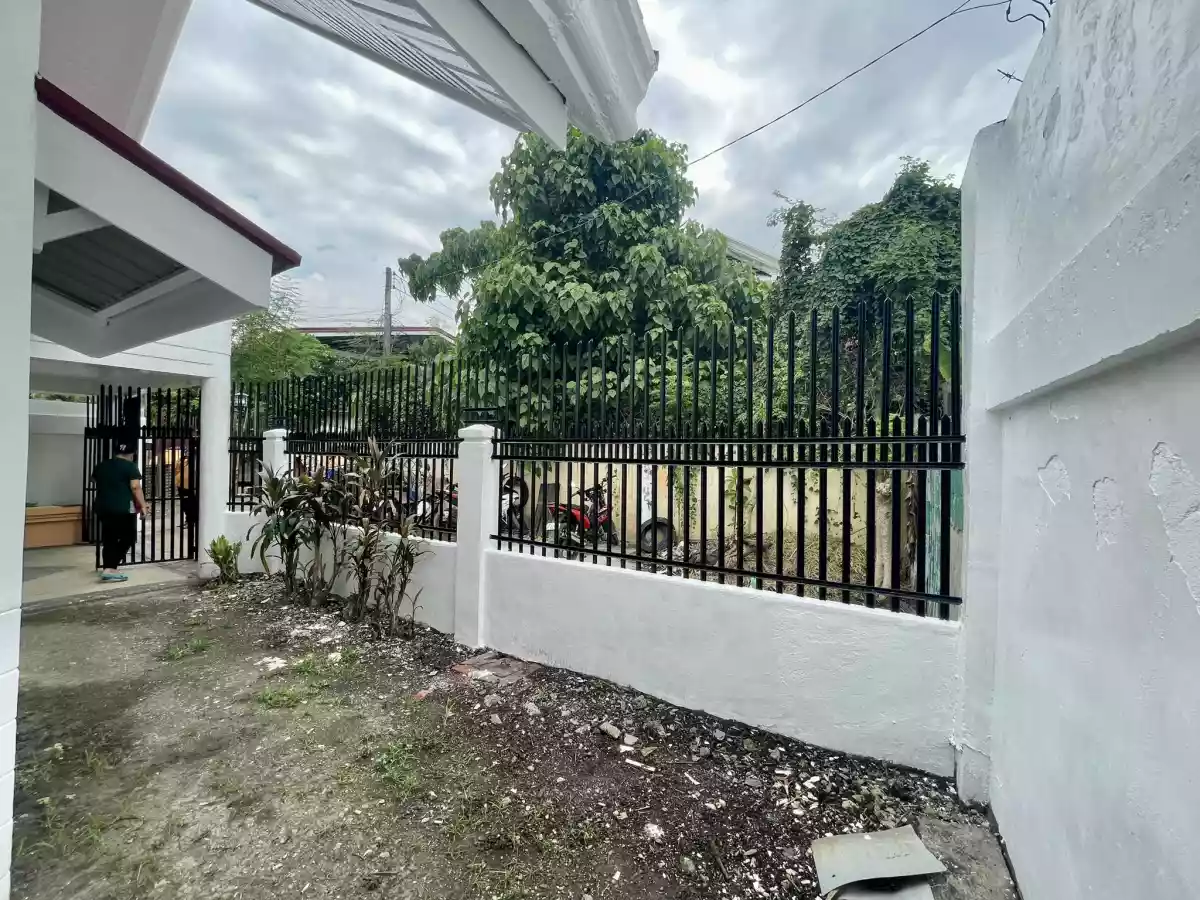 Single Detached House and Lot walking Distance to SRP Talisay - photo 5