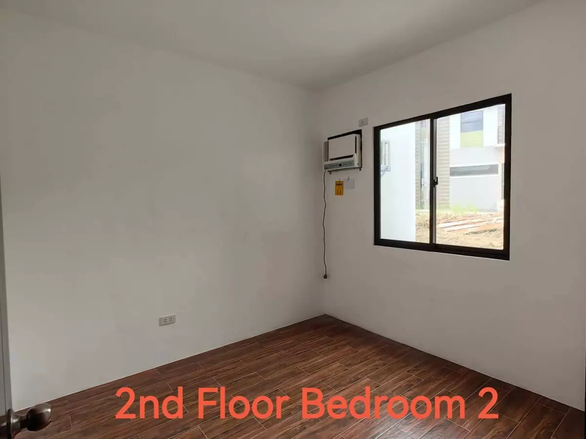 Open photo 12 of 13 — For Assume Brand New Semi-Furnished Townhouse in Minglanilla Highlands