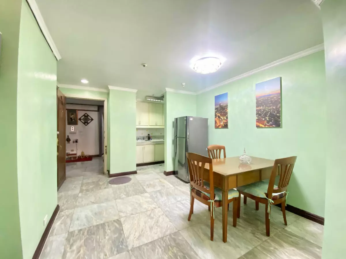 BIGGER STUDIO UNIT FOR RENT at Skyland Plaza Tower, Makati   - photo 5