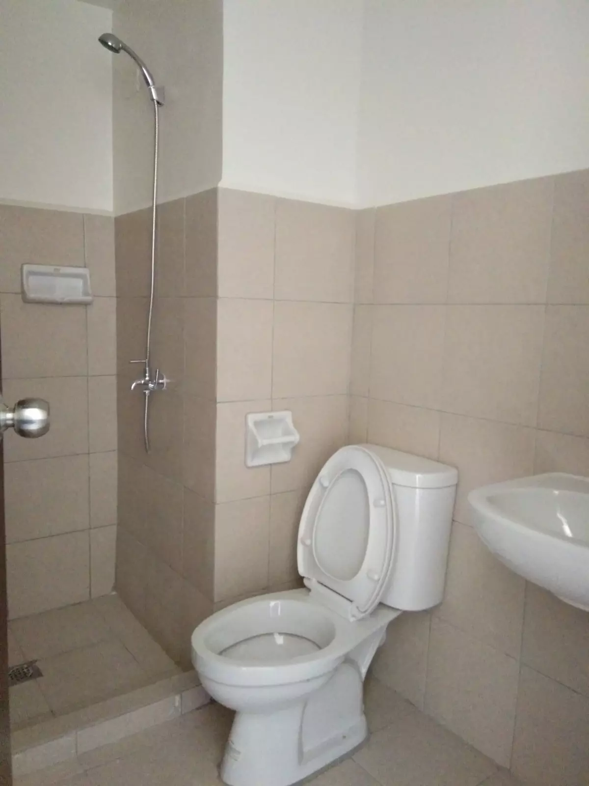 RFO studio unit in Cebu City - photo 2